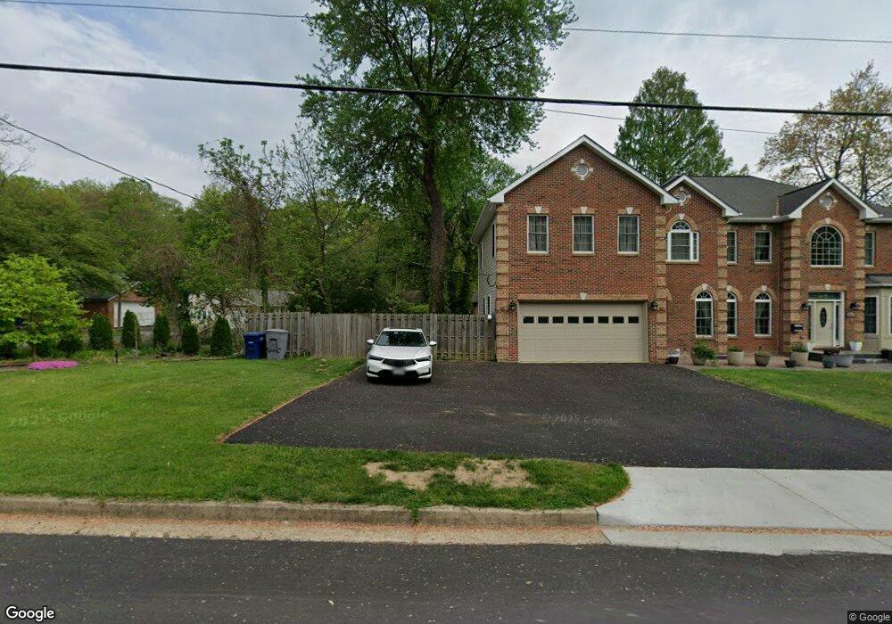 3031A Sleepy Hollow Rd, Falls Church, VA 22042 - photo 1