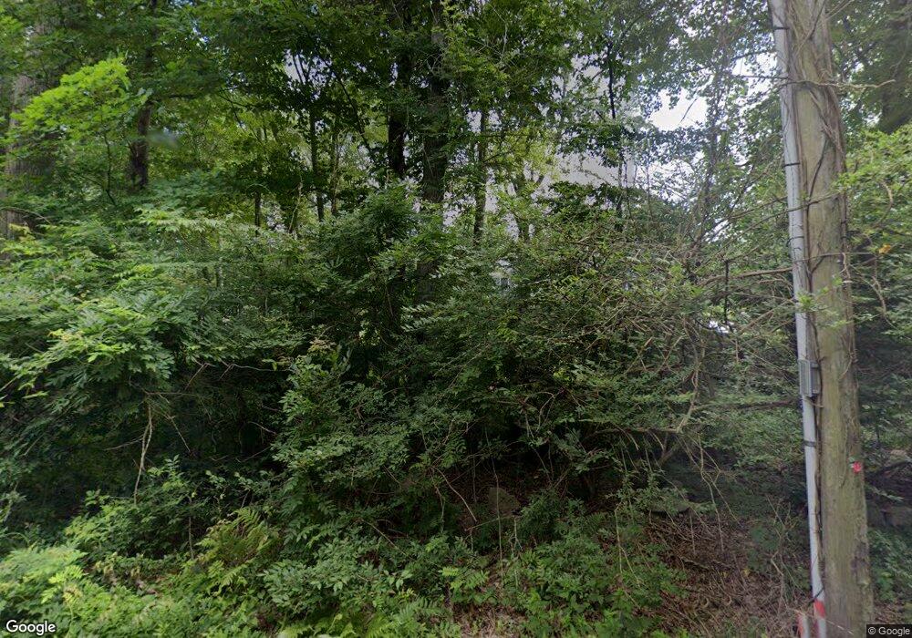 101 Pocahontas Rd, Redding, CT 06896 - photo 1