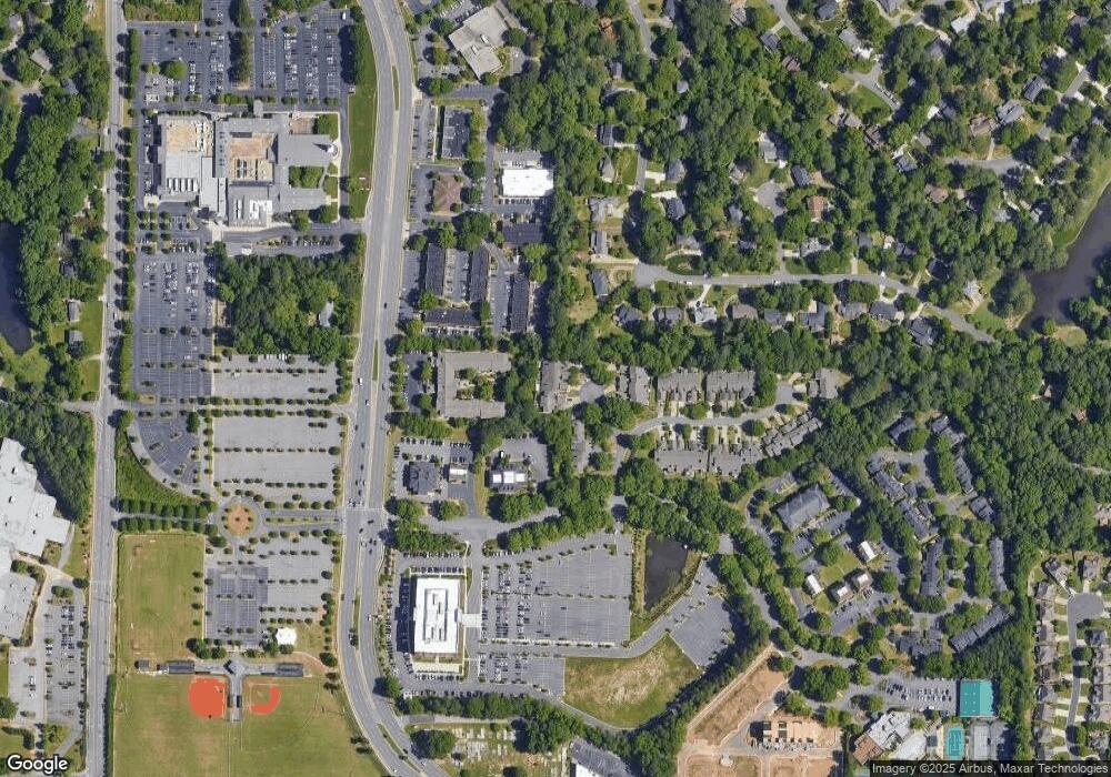 817 Olde Towne Ct, Marietta, GA 30068 - photo 1