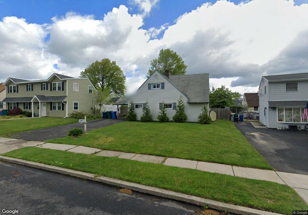 12 Rustleaf Ln, Levittown, PA 19055 - photo 1