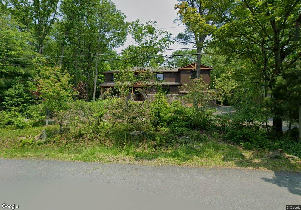 231 Little Pond Cir, Pocono Pines, PA 18350 - photo 1