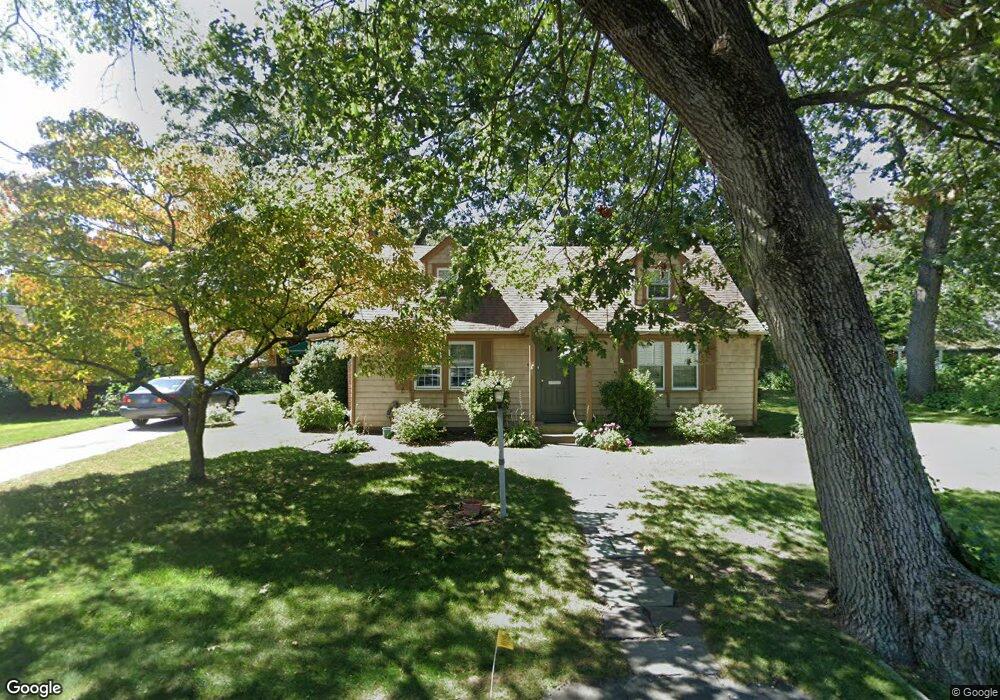 81 Park View Ave, Warwick, RI 02888 - photo 1