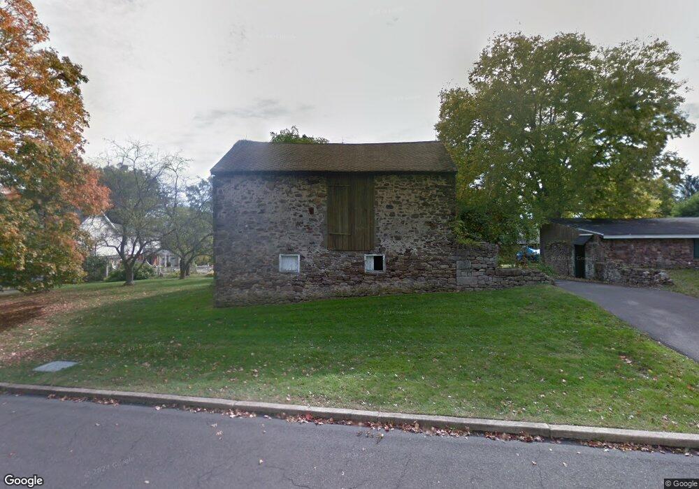 64 Woodstock Dr, Newtown, PA 18940 - photo 1