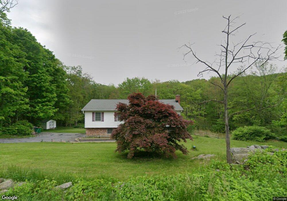 11 Rushmore Rd, Hopewell Junction, NY 12533 - photo 1