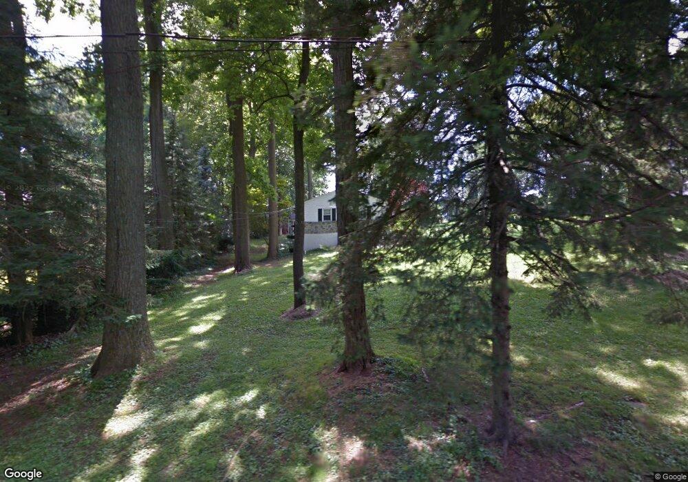 136 Cambridge Dr, Glen Mills, PA 19342 - photo 1