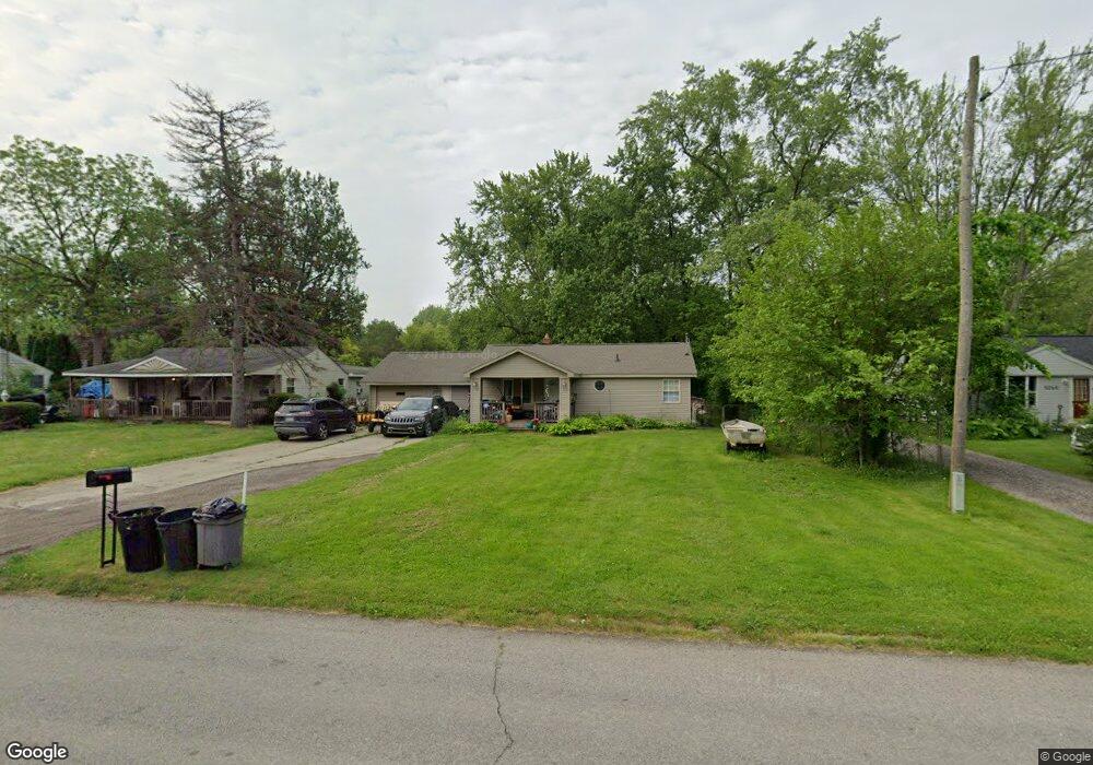 5076 Roberts Dr, Flint, MI 48506 - photo 1