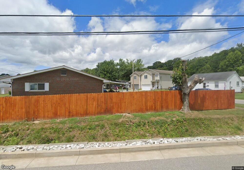 1424R Glenwood St, Milton, WV 25541 - photo 1