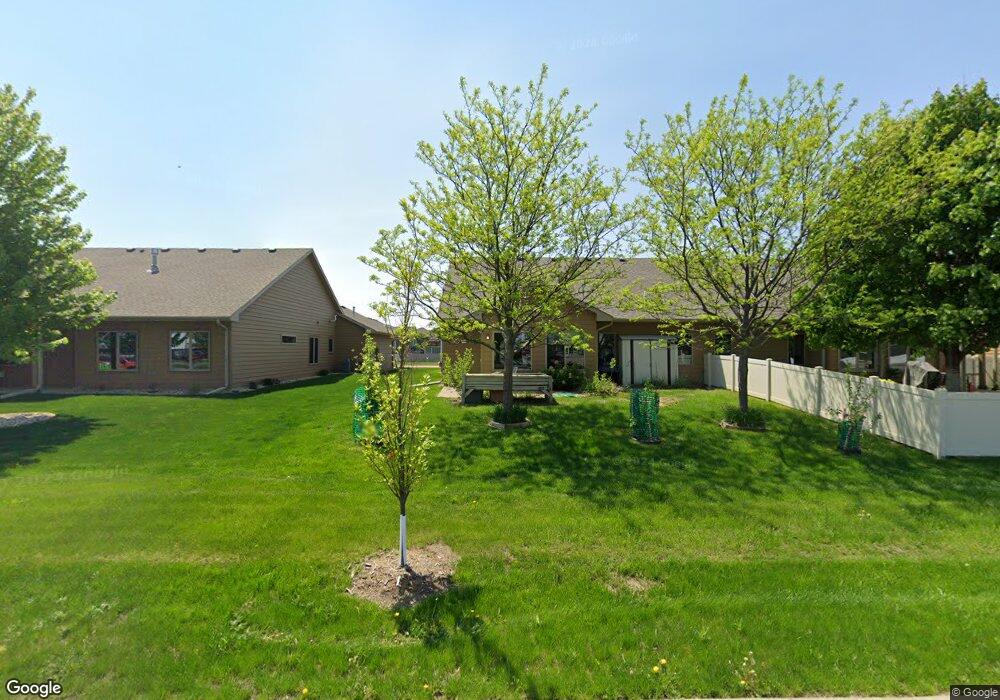 3606 E Woodsedge Ave, Sioux Falls, SD 57108 - photo 1