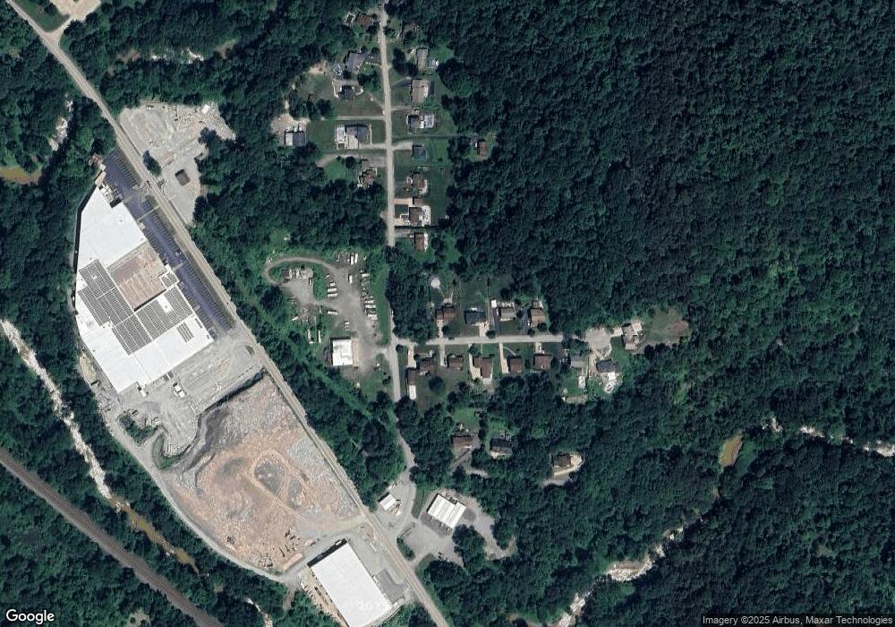 12120 Pine Crest Ct, Trafford, PA 15085 - photo 1