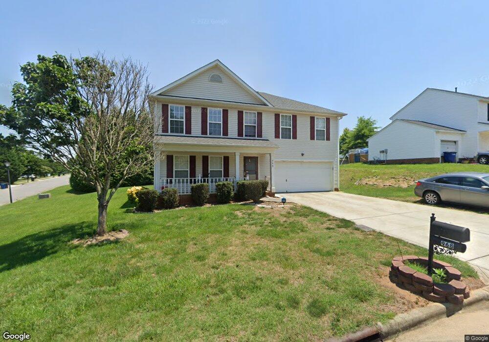 968 Ashland Ave, Statesville, NC 28677 - photo 1