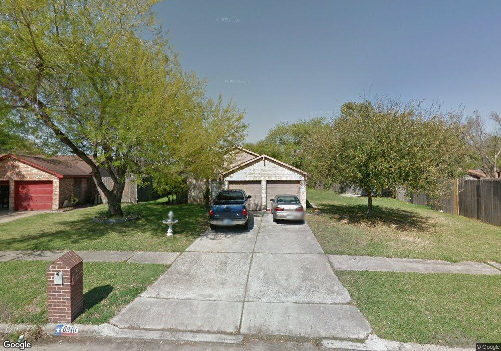 6910 Canyon Way Dr, Houston, TX 77086 - photo 1