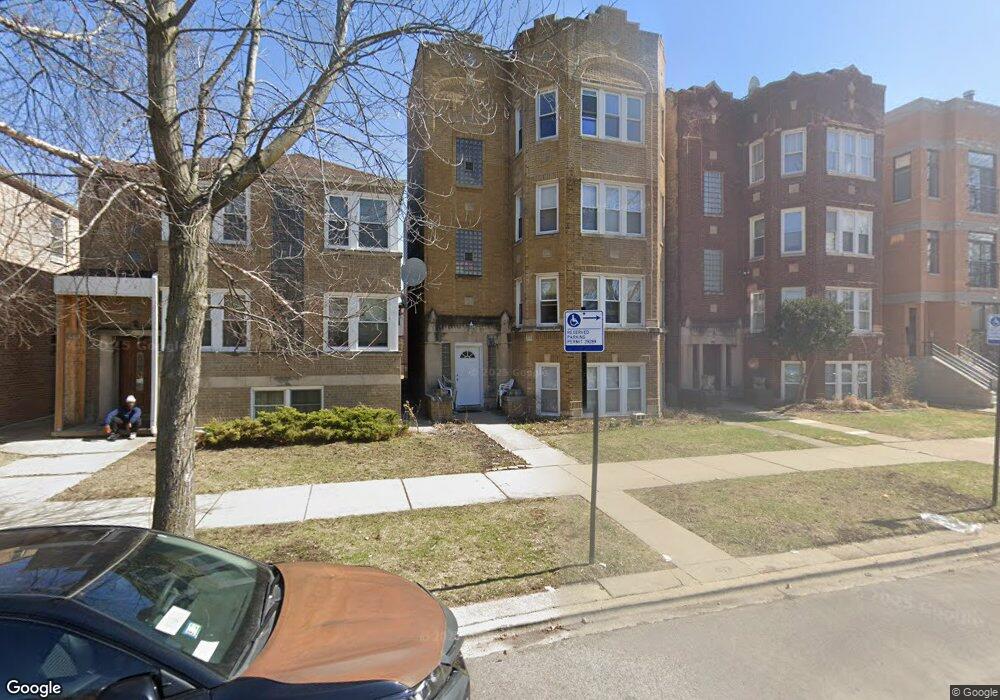 6121 N Richmond St, Chicago, IL 60659 - photo 1