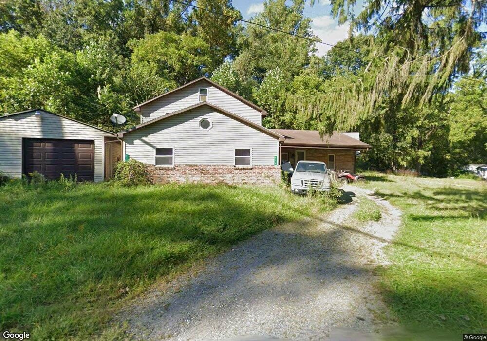 716 Mile Run Rd, Sunbury, PA 17801 - photo 1