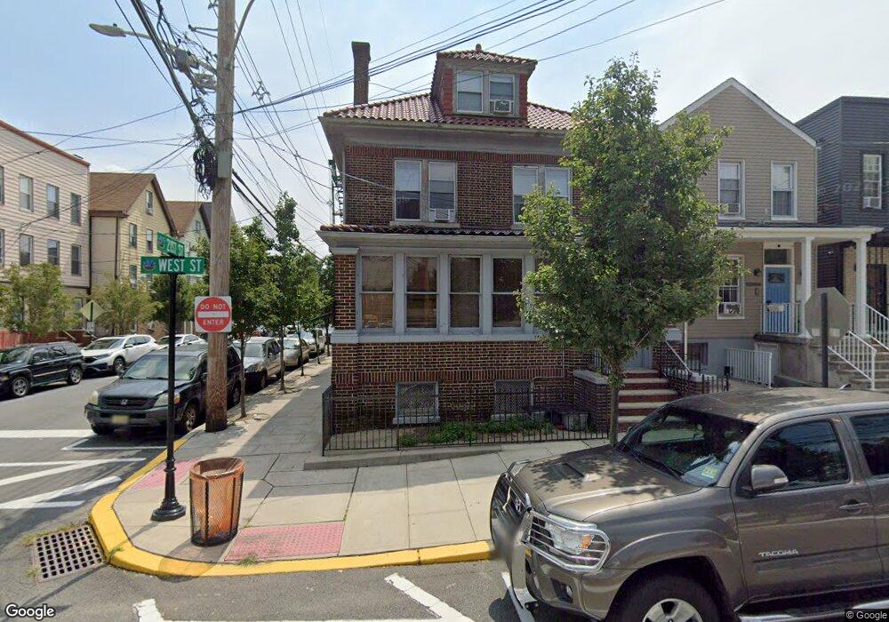 2042 West St, Union City, NJ 07087 - photo 1