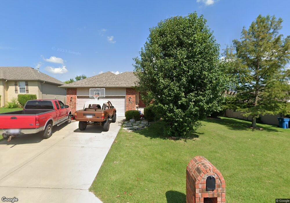 574 S Carriage Crossing, Nixa, MO 65714 - photo 1