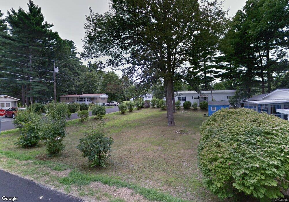 71 Hawthorne Ln, Nashua, NH 03062 - photo 1