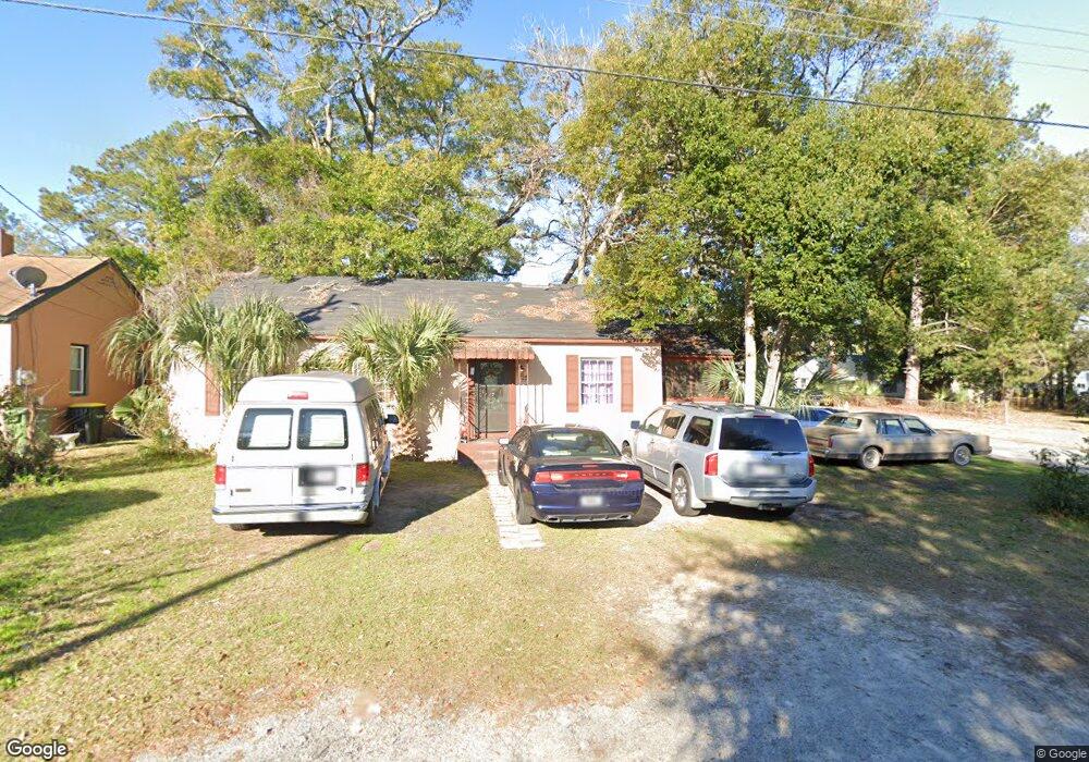 125 Elm Cir, Savannah, GA 31404 - photo 1