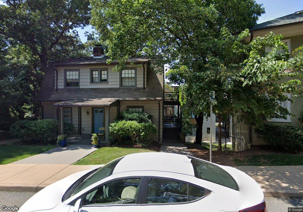 100-104 Oakhurst Cir, Charlottesville, VA 22903 - photo 1