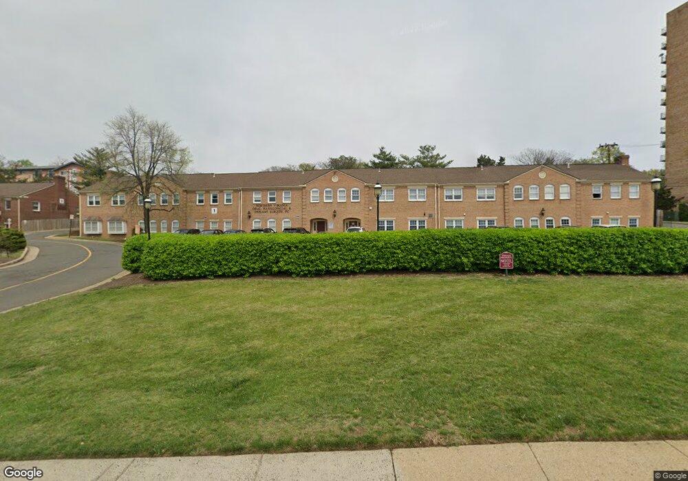 2809 Duke St, Alexandria, VA 22314 - photo 1