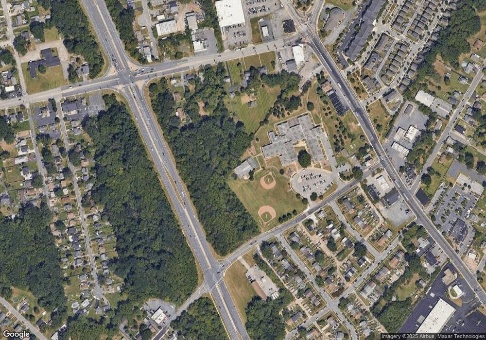 1498 E Homberg Ave, Baltimore, MD 21221 - photo 1