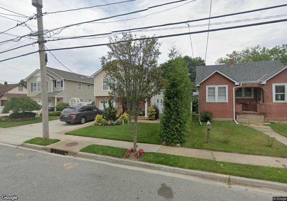 2519 Sunrise Ave, Bellmore, NY 11710 - photo 1