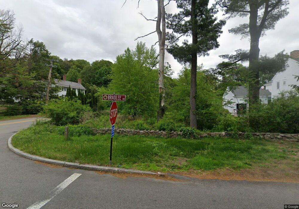 4 Brablee Rd, Milton, MA - photo 1