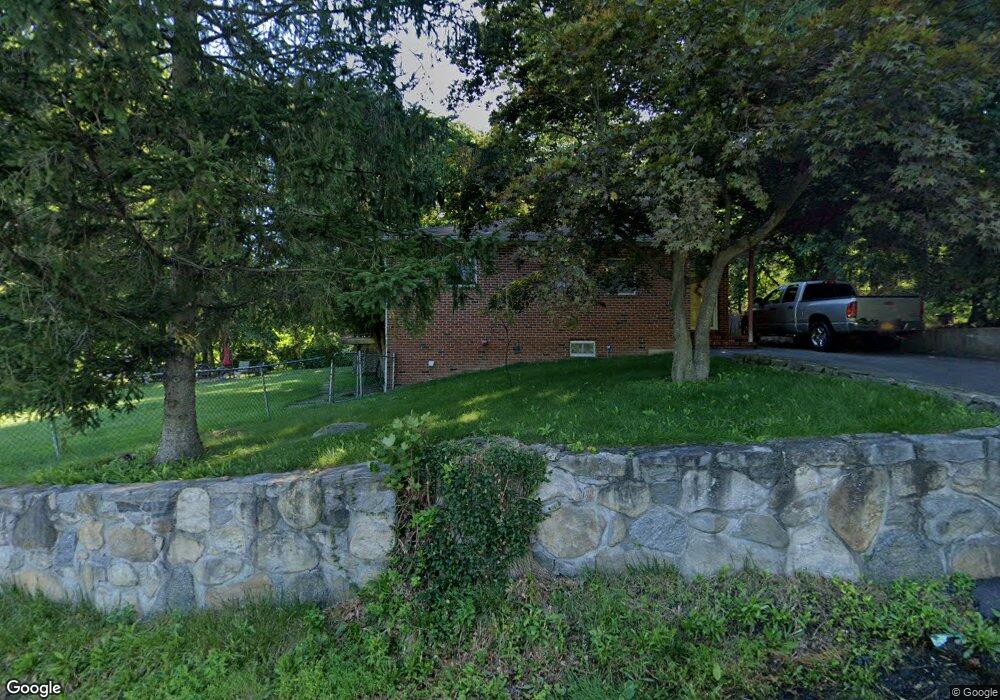 122 Montrose Dr, Carmel, NY 10512 - photo 1