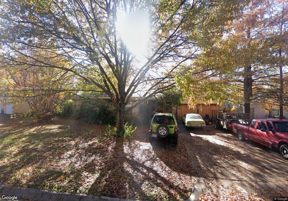 344 Hurst Dr, Bedford, TX 76022 - photo 1