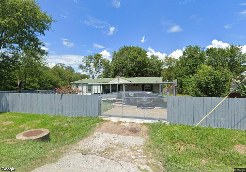 13703 Muscatine St, Houston, TX 77015 - photo 1