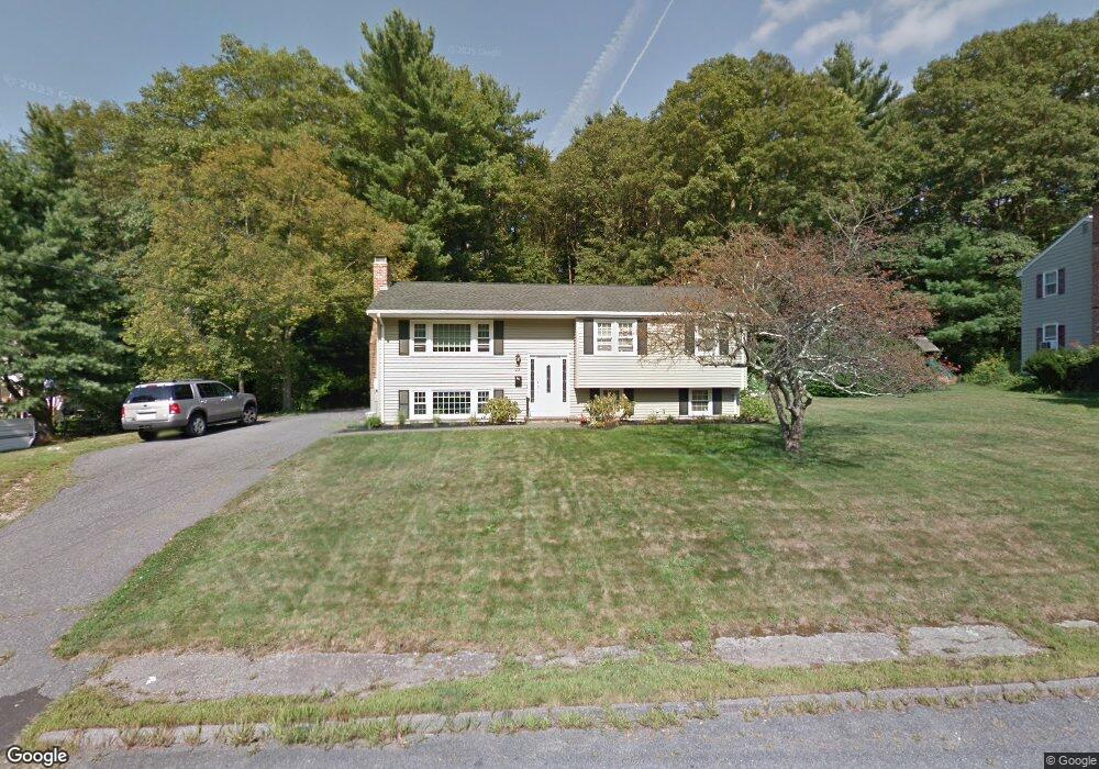 23 Mackintosh St, Franklin, MA 02038 - photo 1