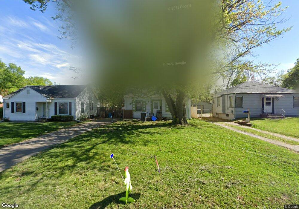 1704 Allison Ave, Des Moines, IA 50314 - photo 1