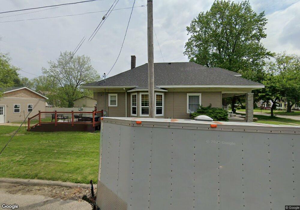 3120 Pine Ave, Mattoon, IL 61938 - photo 1