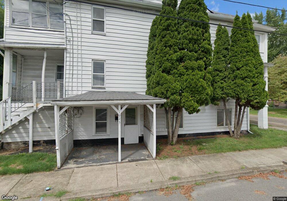 1025 N Sumner Ave unit Garage, Scranton, PA 18508 - photo 1