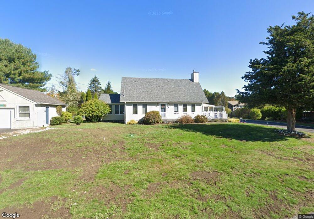 92 Walsh Rd, Charlestown, RI 02813 - photo 1