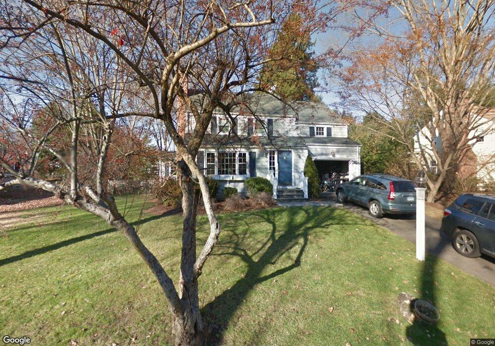 7 Lone Pine Ln, Westport, CT 06880 - photo 1