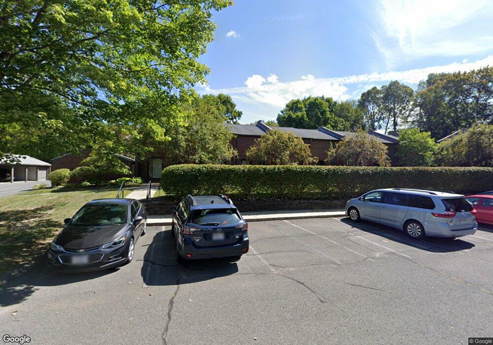 30 Webster Ct, Amherst, MA 01002 - photo 1