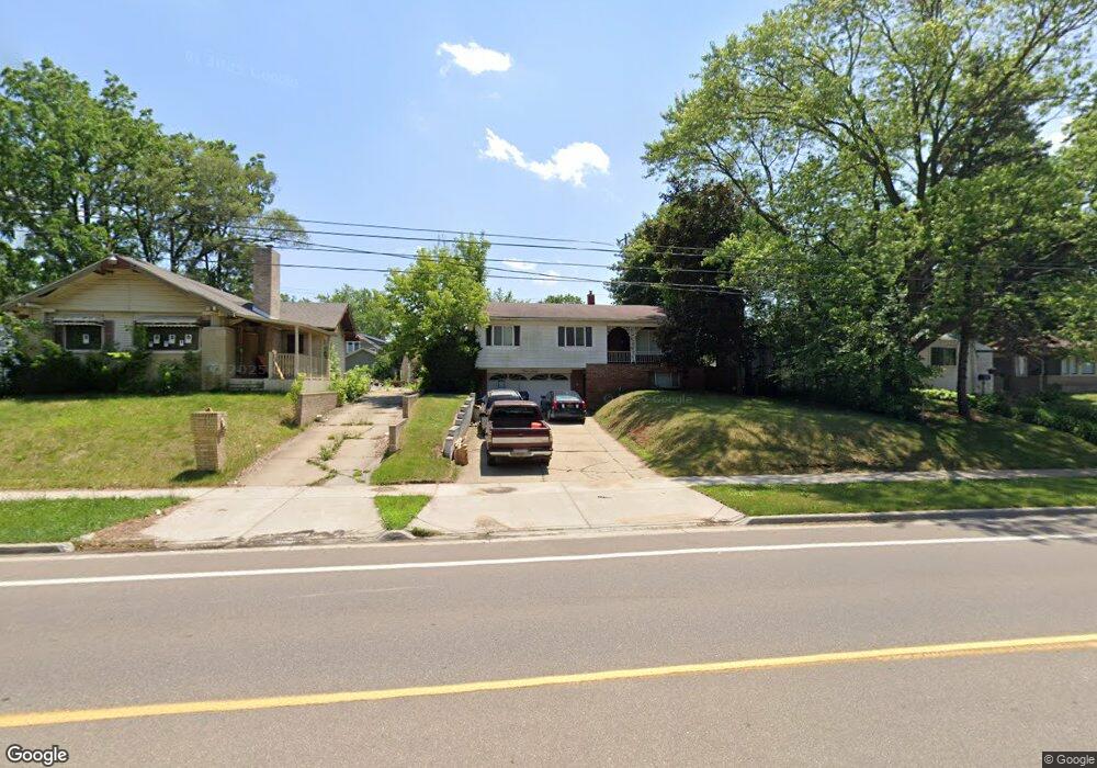 360 E Atherton Rd, Flint, MI 48507 - photo 1