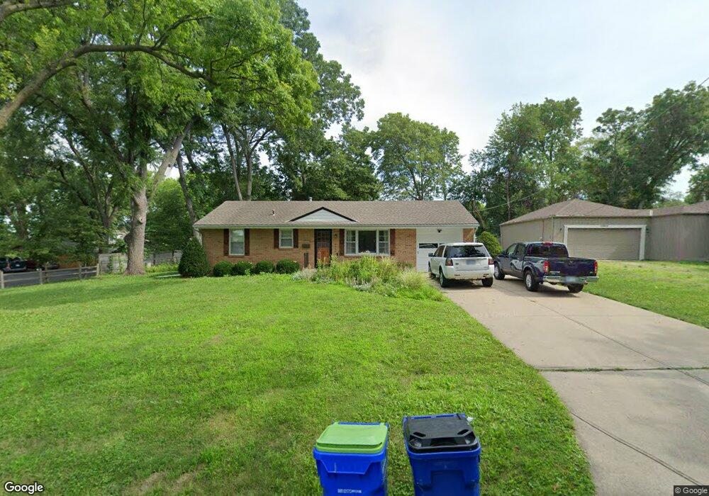 10902 W 60th St, Shawnee, KS 66203 - photo 1