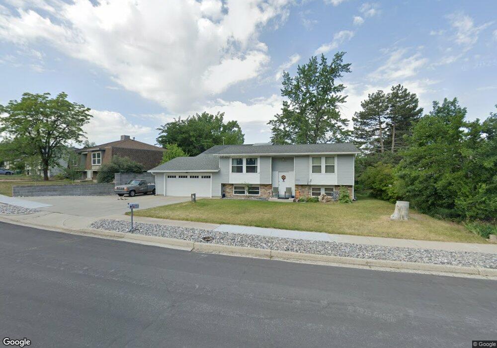 8552 Kelsch Dr, Sandy, UT 84093 - photo 1