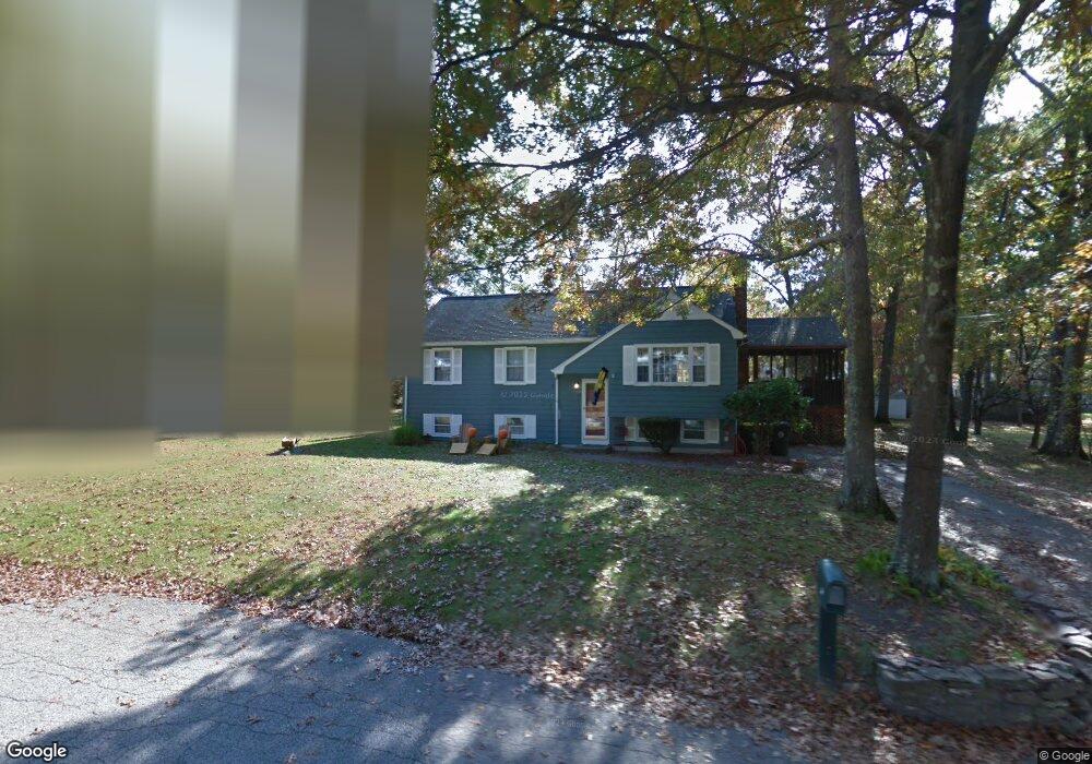 34 Laurel Ln, Bellingham, MA 02019 - photo 1