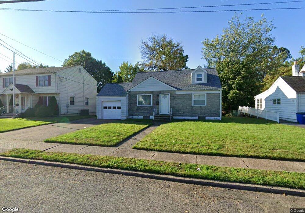 33-15 Ryan Rd, Fair Lawn, NJ 07410 - photo 1