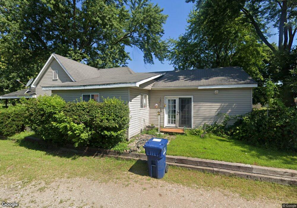 2146 Dillman St, Terre Haute, IN 47802 - photo 1