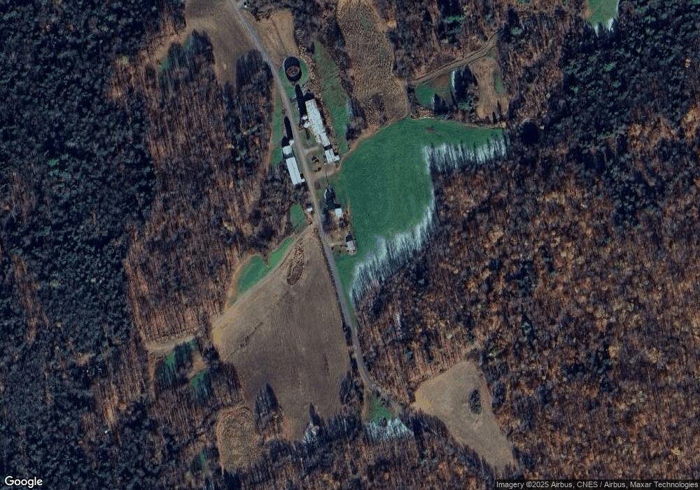 243 Berthiaume Rd, Fairfax, VT 05454 - photo 1