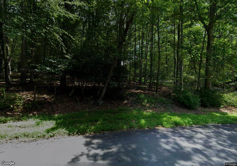 708 Maple St, Jim Thorpe, PA 18229 - photo 1