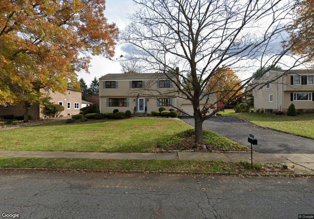 15 Phoenix Dr, Mendham, NJ 07945 - photo 1