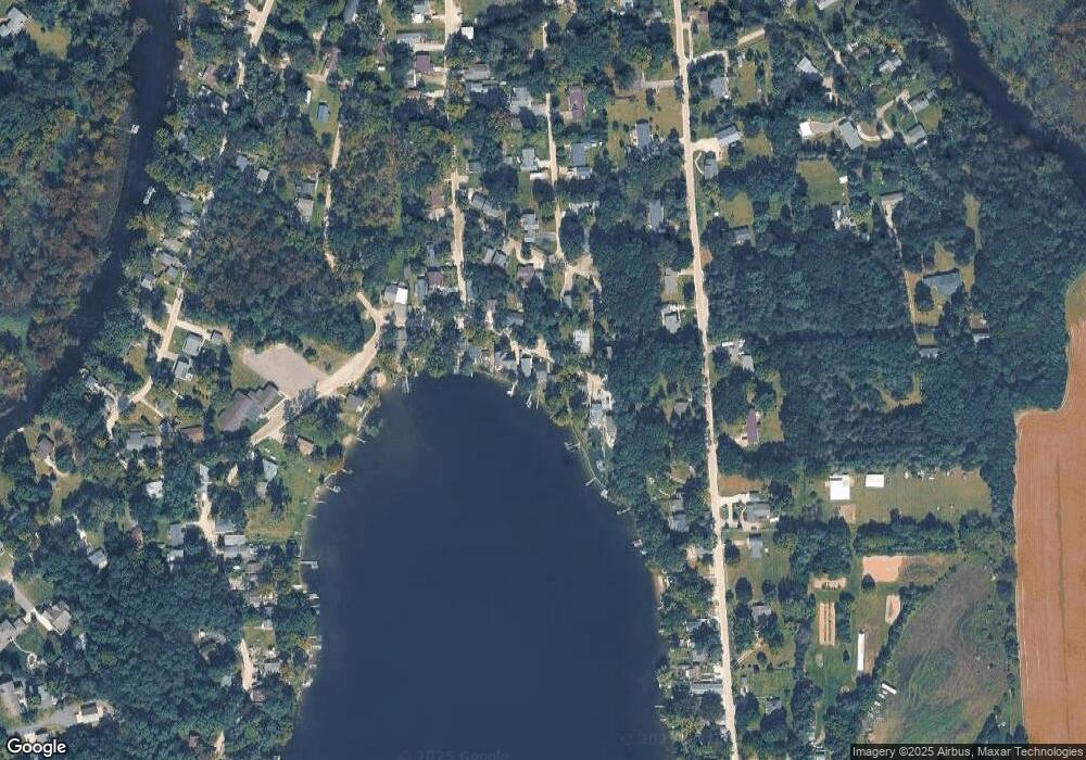 6540 Buckshore Dr, Whitmore Lake, MI 48189 - photo 1