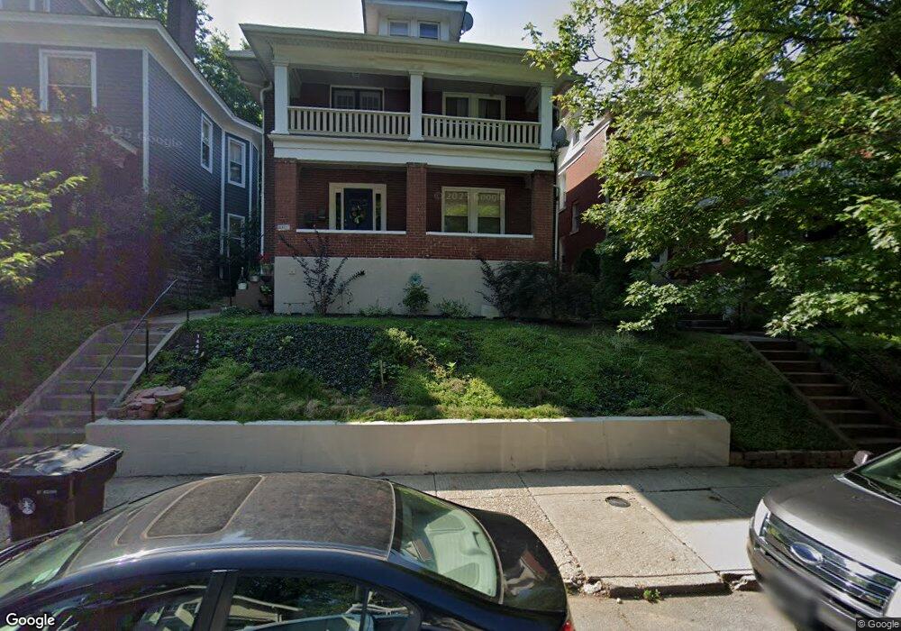 1642 Tyler Pkwy, Louisville, KY 40204 - photo 1