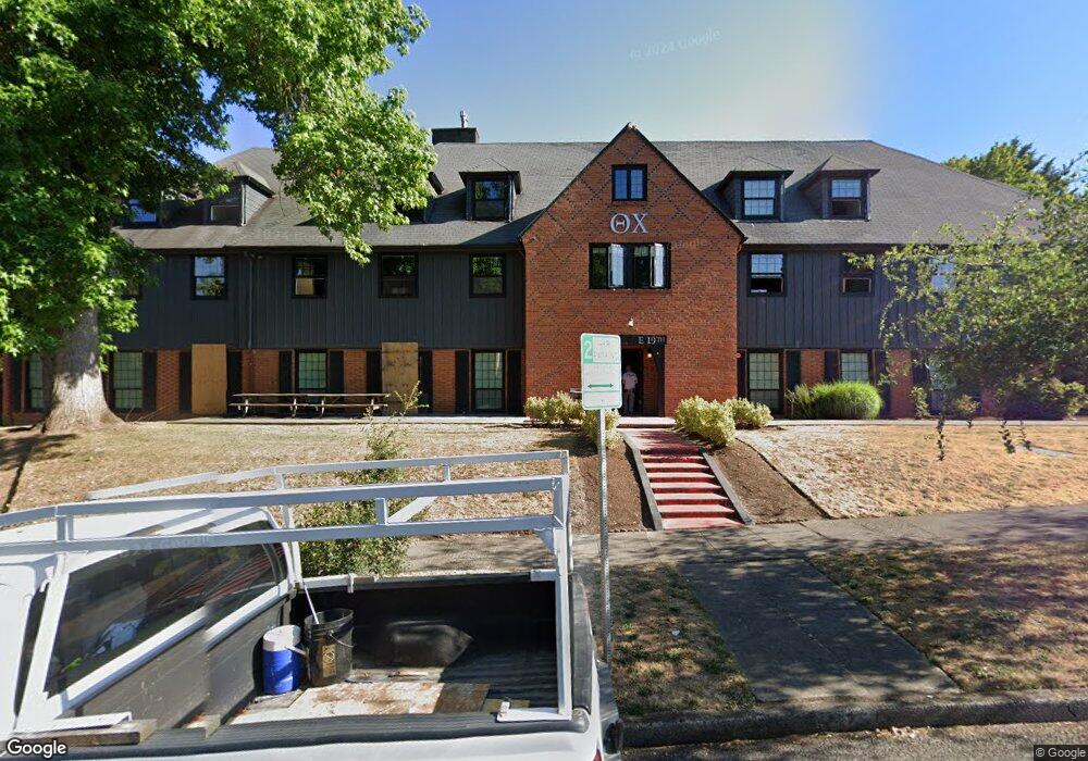 1125 E 19th Ave, Eugene, OR 97403 - photo 1