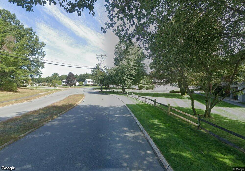 1929 Blackstone Dr unit 1929, Nashua, NH 03063 - photo 1