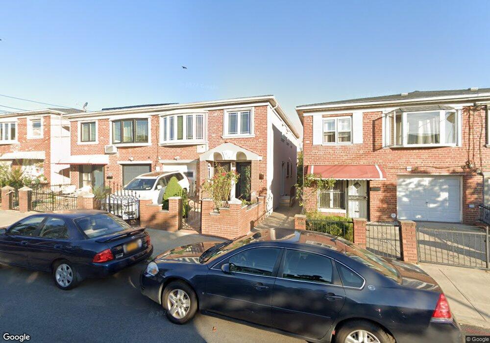 2018 33 Rd St unit 1st FL, Long Island City, NY 11105 - photo 1